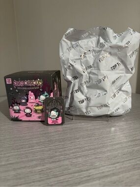 Top Toy SANRIO CHARACTERS Halloween Mischief Night - Pochacco